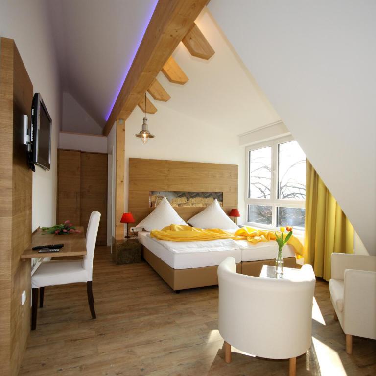 Hotel Restaurant Lindenhof Бад-Ласфе Экстерьер фото